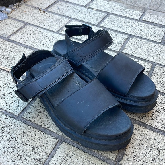 Dr. Martens Voss Leather Strap Sanndals - Picture 2 of 8